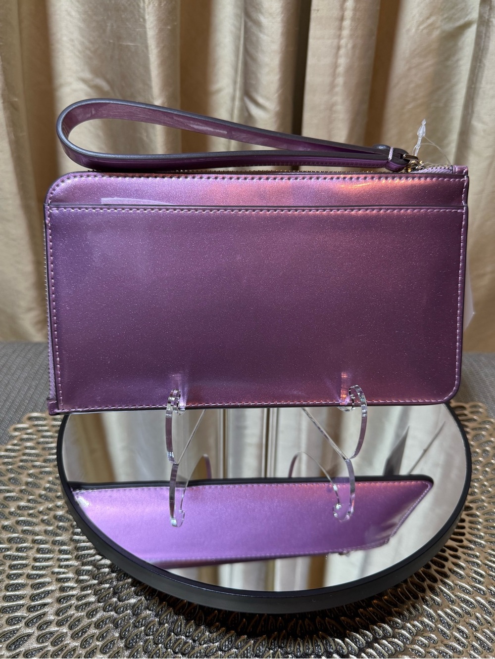 kate spade new york “Lucy” Medium Zip Wristlet – Quartz Pink (Patent Fabric) - Picture 4 of 10
